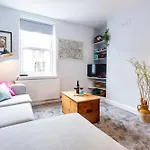 Lovely Portobello Apartment Near Westbourne Park
