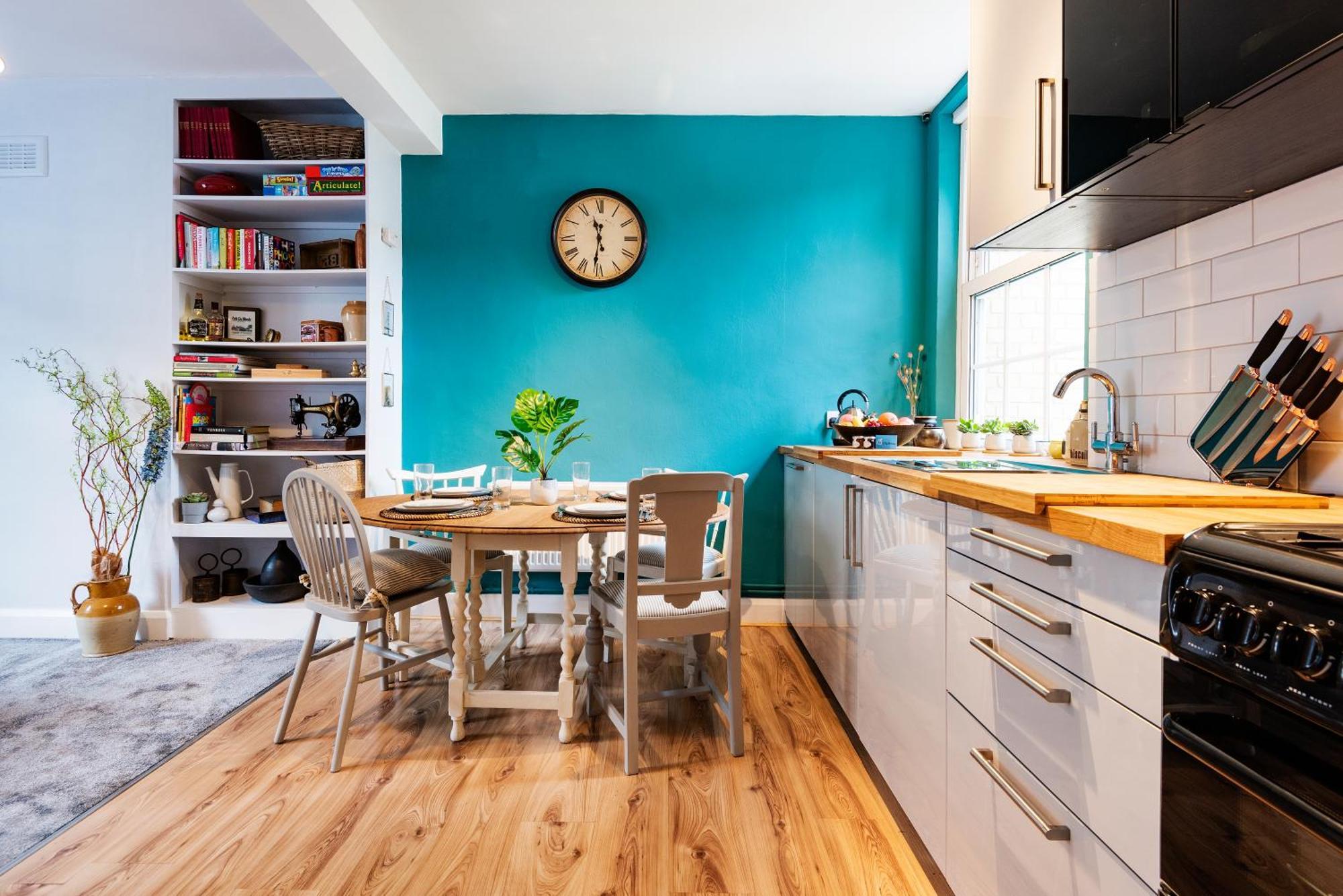 Lovely Portobello Near Westbourne Park Londra